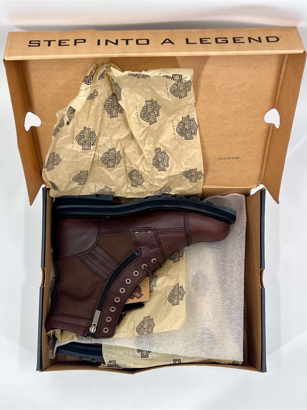 Deadstock New in box Early 2000s Harley Gavelston Brown boots 13